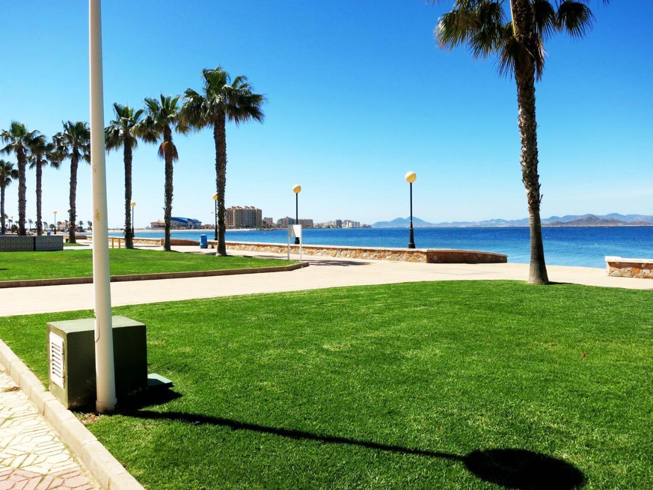 Rentyplus 251 Villa Frente Marino La Manga Bagian luar foto